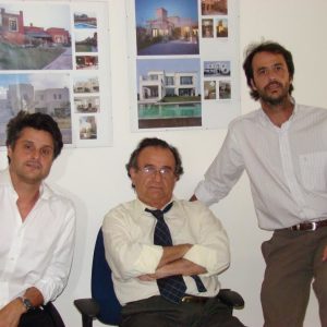 Estudio de Arquitectura Clari? & Clari?