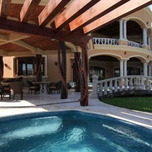 DHI Arquitectos y Constructores de la Riviera Maya