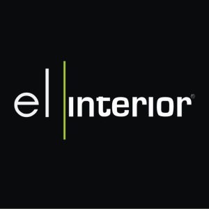 el interior
