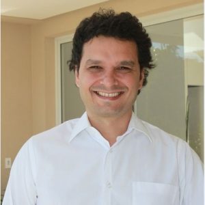 BRENO SANTIAGO ARQUITETURA E INTERIORES